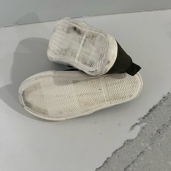 Cat and Jack Camo Slip on shoe - Picture 2 of 2